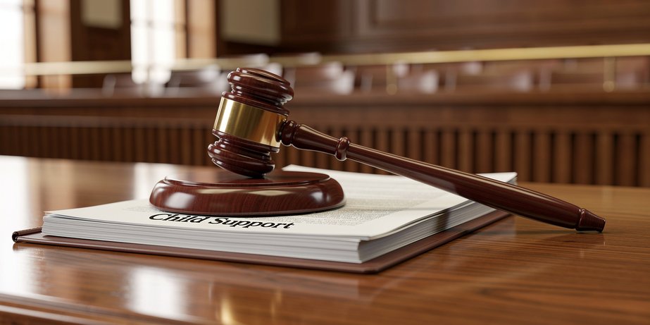 When Unpaid Child Support Becomes Contempt of Court in Florida